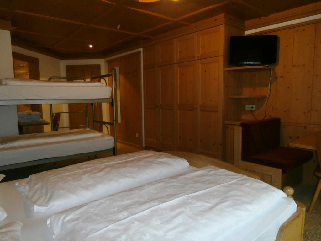 Piccolo Hotel Gurschler Maso Corto Esterno foto
